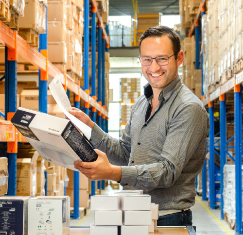 Distri2024 - CMS - Afdelingsbanner 03 - Magazijn