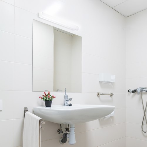 Pragmalux LED Spiegelarmatuur Softshine IP44 IK06 900mm 20W 2500-2650lm 2700K-3000K-4000K 3-CCT wit RAL9016-5