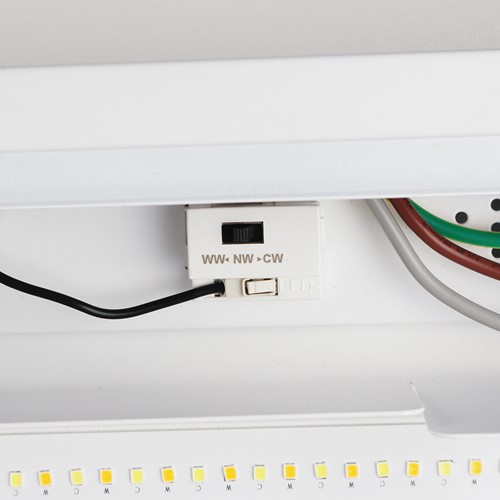 Pragmalux LED Balvast Sporthalarmatuur Sparta UGR IK10 60-150W 3CCT 3000-4000-6000K 9500-25000lm wit RAL9003-2